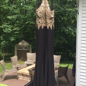 this really nice prom dress only worn once